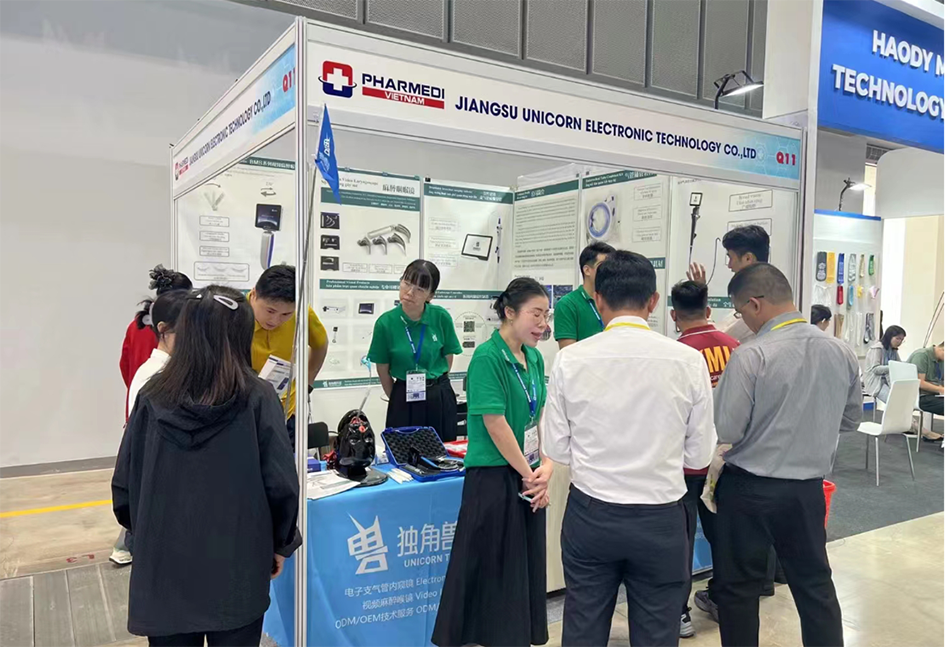 Vietnam Medical Expo Innovative Medical Devices (7)