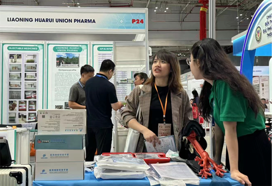 Vietnam Medical Expo Innovative Medical Devices (10)