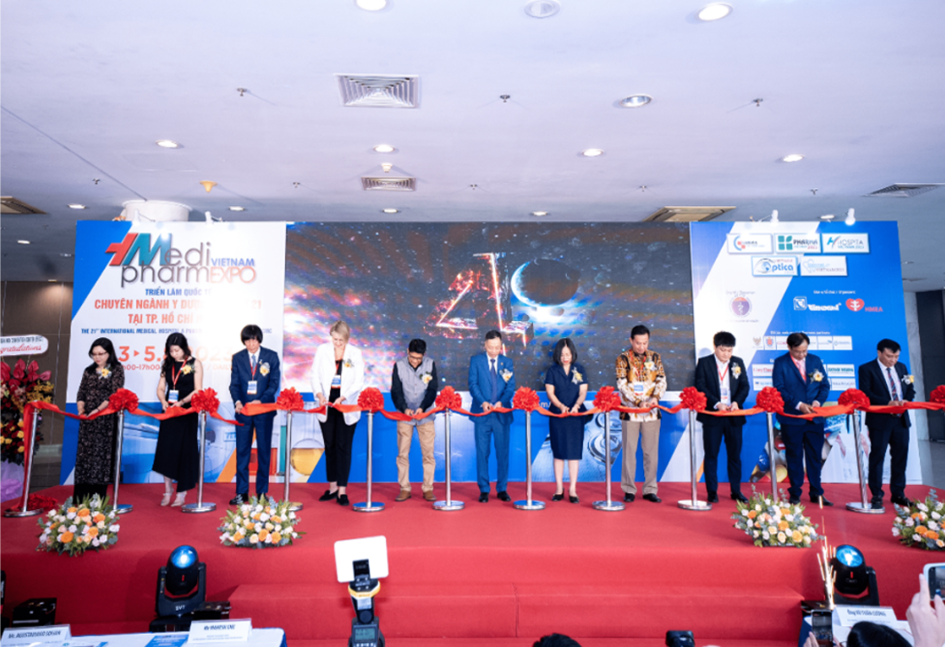 Vietnam Medical Expo Innovative Medical Devices (4)