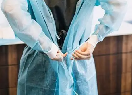 Who Uses Isolation Gowns.png