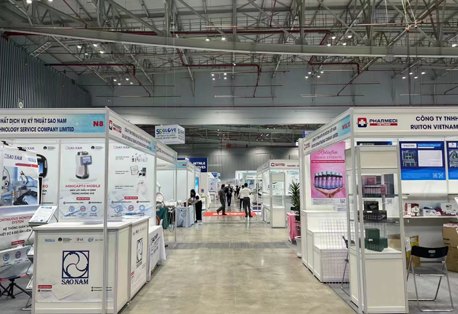 Vietnam Medical Expo Innovative Medical Devices (1)