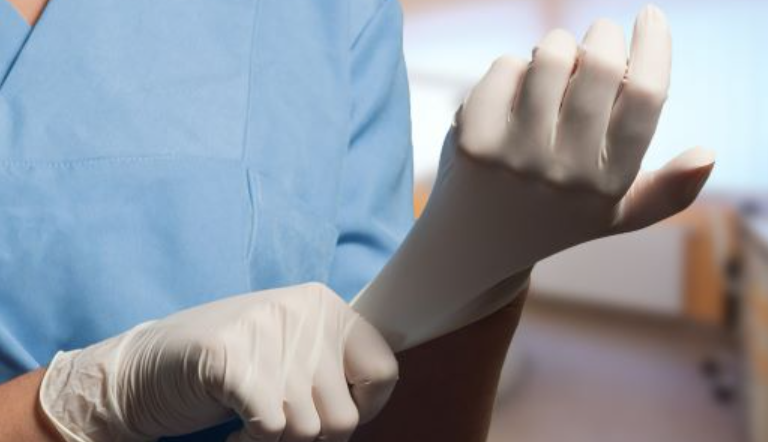 When Should Gloves Be Worn in The Medical Field?